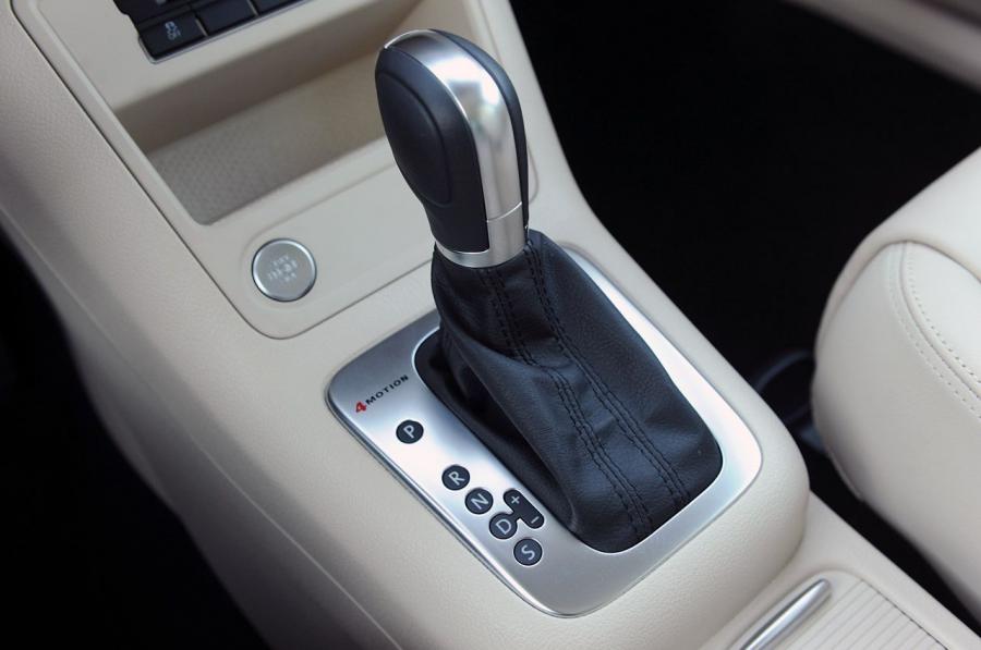  Volkswagen Tiguan 2011 года  (фото 54 из 146)
